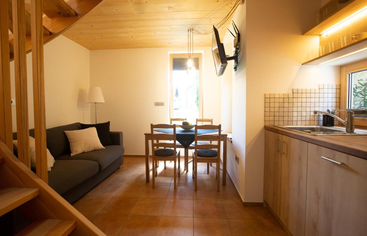 Guta Apartment Блед Екстериор снимка