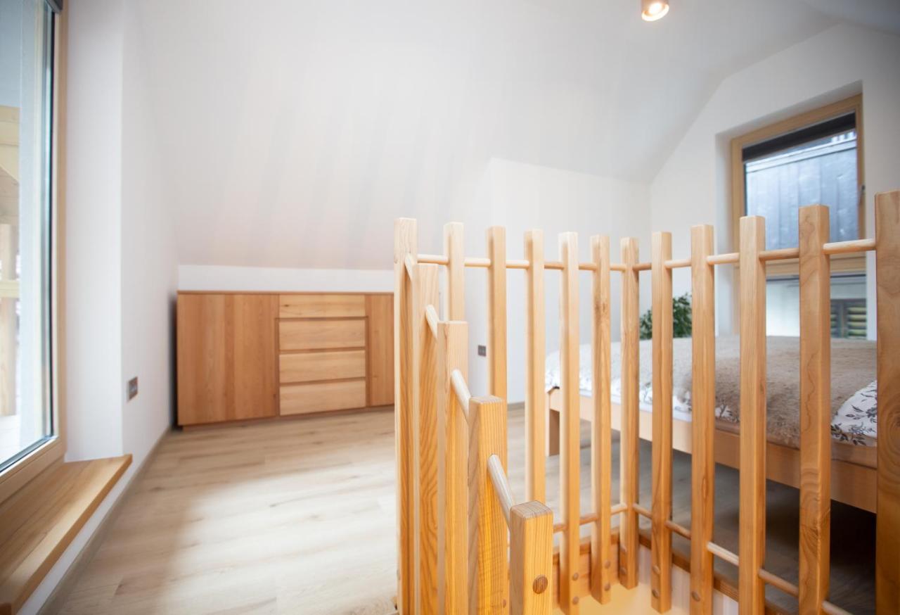Guta Apartment Блед Екстериор снимка