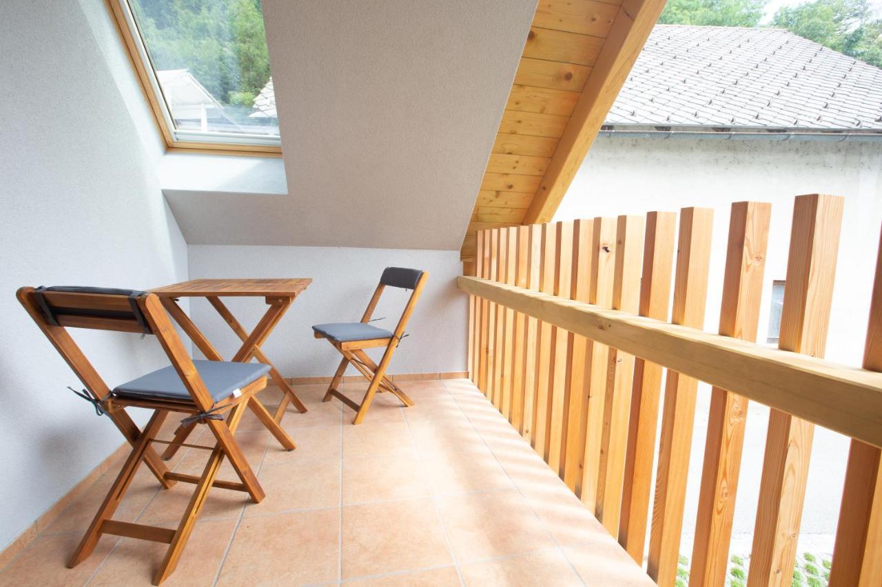 Guta Apartment Блед Екстериор снимка