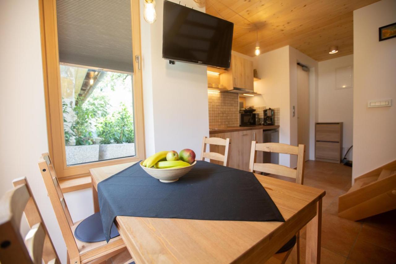 Guta Apartment Блед Екстериор снимка